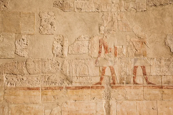 Gamla Egypten hieroglyfer på stenen — Stockfoto