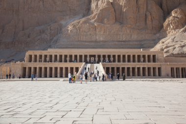 Mısır 'daki Hatshepsut Tapınağı