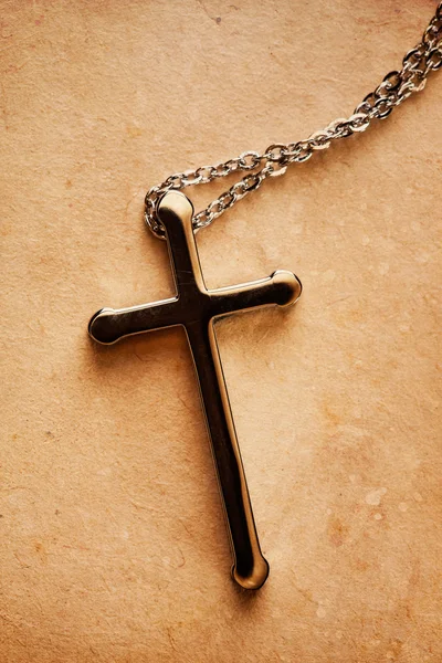 Krzyż na pergamin — Zdjęcie stockowe