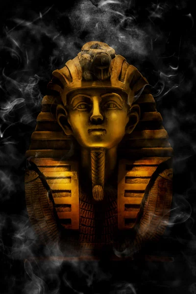 Zlatý faraon Tutanchamón maska — Stock fotografie
