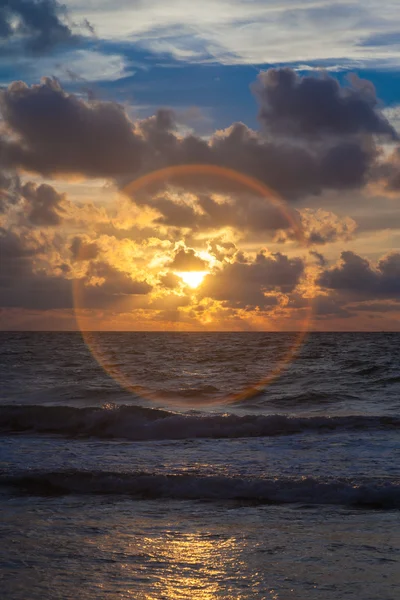 Sunrise in the sea — Stock Photo, Image