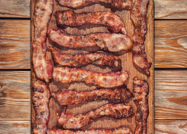 Pancetta affettata croccante — Foto Stock