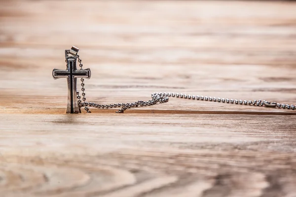 Old cross with  chain — Stock Photo, Image