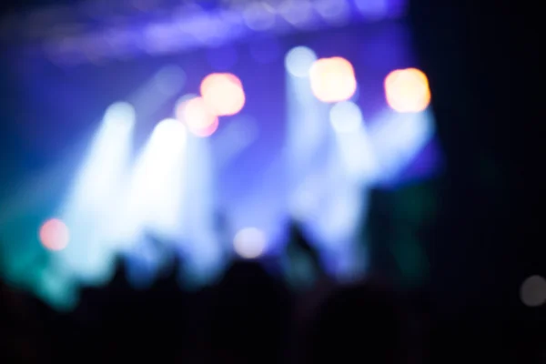 Silhouettes of people and musicians — Stock Photo, Image