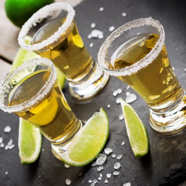 Altın Meksika tekila shot