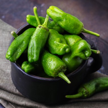 Ham yeşil biber gizemli de padron geleneksel İspanyolca tapas