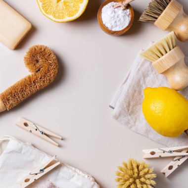 Sıfır atık plastik mutfak temizleme aletleri