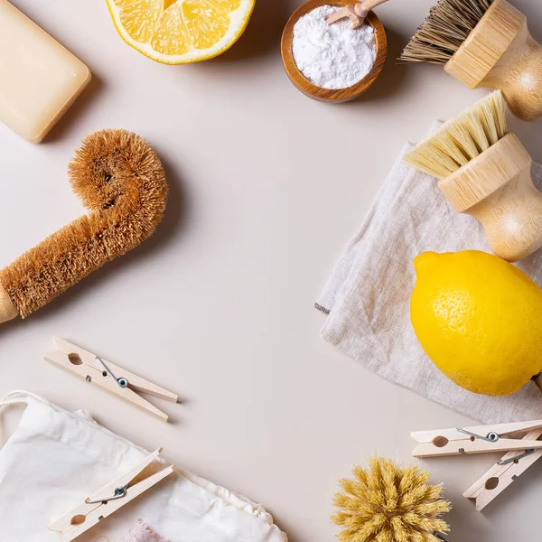 Ensemble zéro déchet d'ustensiles de cuisine gratuits en plastique — Photo