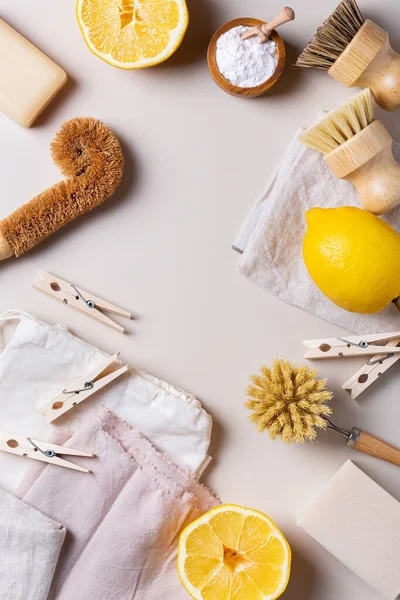 Ensemble zéro déchet d'ustensiles de cuisine gratuits en plastique — Photo