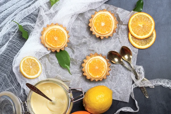 Taart, taartje met citroen wrongel — Stockfoto