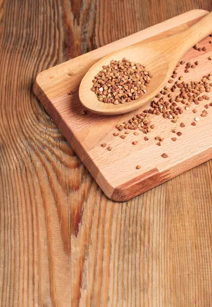 干木菜板一把勺子荞麦 — 图库照片