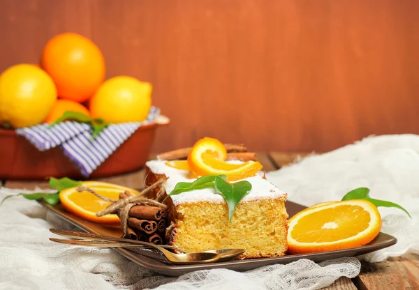 Torta arancione fatta in casa — Foto Stock