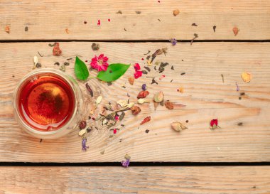 Bir bardak bitki çayı