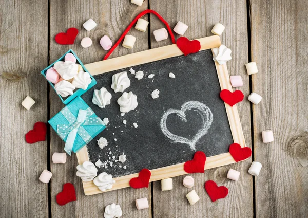 Love and Valentine Day decoration with hearts, frame, gift box — Stock Photo, Image