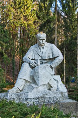 Lviv, Ukrayna - Kasım 2019: Halk Mimarisi Müzesi Taras Shevchenko Anıtı ve Lviv Kırsal Hayatı (Shevchenkivsky Gai )