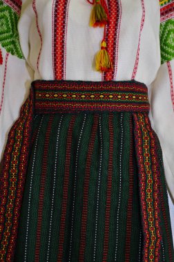 Lviv. Ukrayna. Eylül 20.Ukrayna 'nın modern halk örgüsü. Çağdaş halk sanatları ustası Nadia Gorak' ın çalışmaları sergisi..