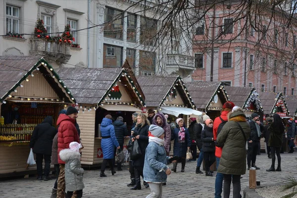 Lviv Ucrania Enero 2021 Hermoso Centro Ciudad Cabañas Madera Para —  Fotos de Stock