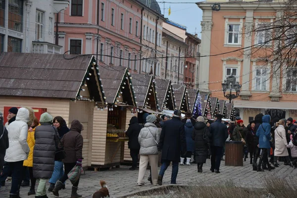 Lviv Oekraïne Januari 2021 Mooie Centrum Houten Hutten Voor Markt — Stockfoto