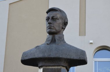 Rivne. Ukrayna. Kasım 20.Simon Petlyura Anıtı (petliura), Ukrayna Halk Cumhuriyeti 'nin ana komutanı ve filosu. Ukrayna 'da Simon Petlyura' nın tek anıtı..