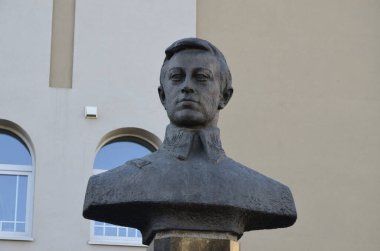 Rivne. Ukrayna. Kasım 20.Simon Petlyura Anıtı (petliura), Ukrayna Halk Cumhuriyeti 'nin ana komutanı ve filosu. Ukrayna 'da Simon Petlyura' nın tek anıtı..