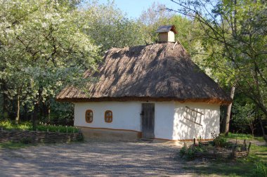 Halk Mimarisi Müzesi 'ndeki eski köylü evi ve Ukrayna, Kiev, Pirogovo' da yaşam