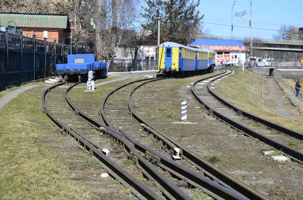Rivne Ucrânia April 2021 Luzes Tráfego Ferroviário Fundo Locomotiva Férrea — Fotografia de Stock