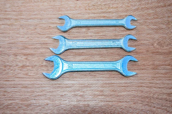 Spanners Bir Sürü Anahtar Endüstriyel Geçmiş Ngiliz Anahtarı Alet Takımı — Stok fotoğraf