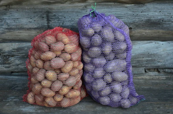 Kartoffeln Netz Auf Holz Natürliche Kartoffeln Netzen Werden Kartoffeln Normalerweise — Stockfoto