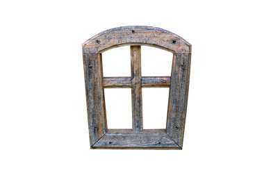 Ahşap bir evin duvarındaki eski ahşap pencere çerçevesi. Geleneksel kırsal mimari, doğal ahşap dokusu, kırsal ve etnik tarz tasarım kavramları için arka plan.