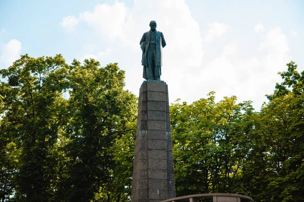 Ukraine Kaniv May 2019 보호구역 우크라이나 카니프에 타라스 기념비 타라스 — 스톡 사진