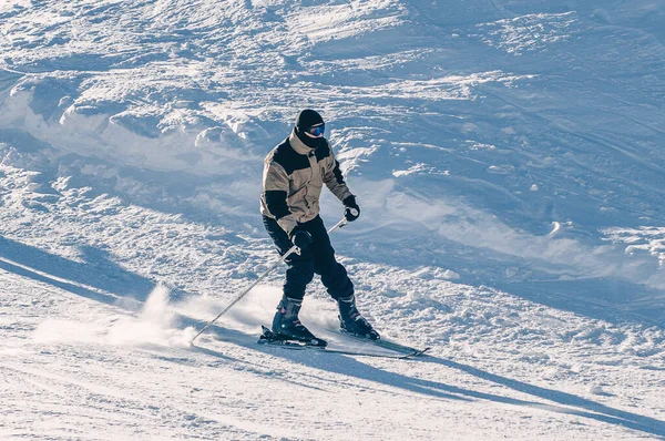 Ski Fond Sur Neige Poudreuse Fraîche — Photo