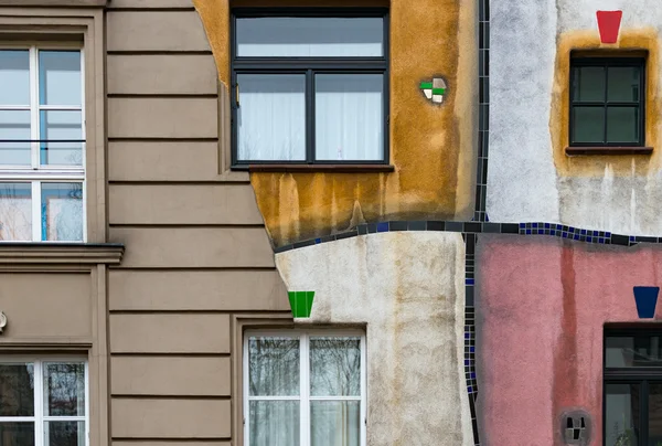 Hundertwasser ház Bécsben — Stock Fotó