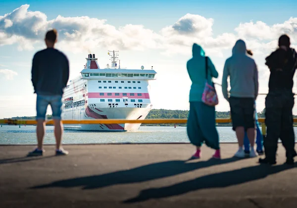 Veerboot die aankomen in Turku, Finland — Stockfoto