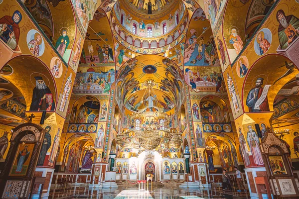 ポドゴリツァ モンテネグロ 2015年9月7日 ヨーロッパ モンテネグロポドゴリツァの古い教会のインテリア — ストック写真