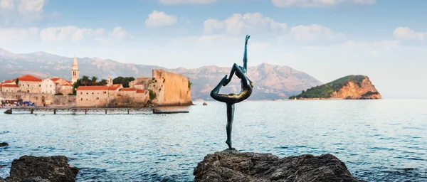 Sculpture Dancer Girl Budva Montenegro Balkans Europe Old Town Mountains — Stockfoto