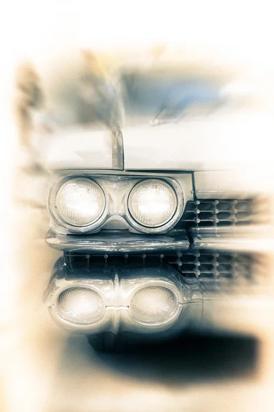 Strålkastarna på en vintage bil — Stockfoto