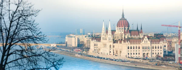 Budapeşte, Macaristan, Avrupa 'daki parlamento binası. — Stok fotoğraf