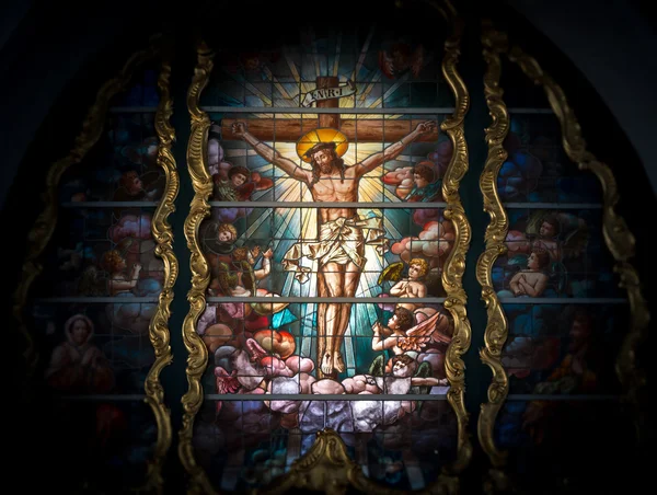 彩色玻璃窗口描绘耶稣基督. — 图库照片