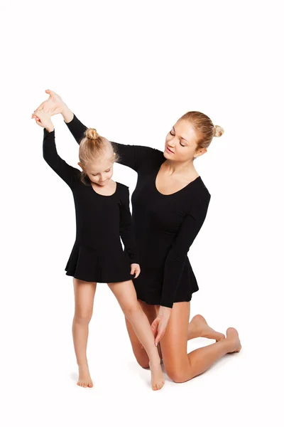 Mother and daughter gymnastics — Stock Photo, Image