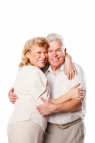 Szczęśliwy uśmiechający się starszy para zakochanych. Na białym tle. — Zdjęcie stockowe