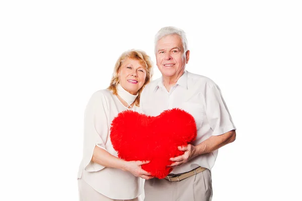 Heureux couple de personnes âgées souriantes amoureux. Isolé sur fond blanc . — Photo