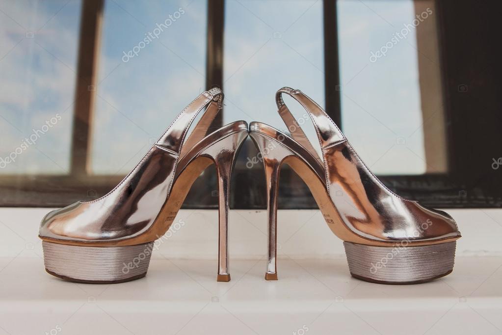 metallic color shoes