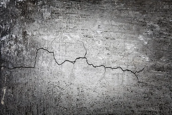 Grunge betonová betonová stěna s prasklinou v průmyslové budově, ideální pro váš design a textury pozadí — Stock fotografie