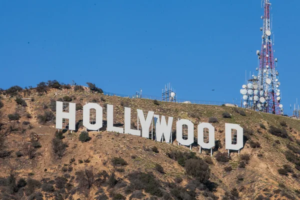 Hollywood - 26 stycznia: Świat sławny znak Hollywood w Hollywood, Kalifornia. — Zdjęcie stockowe