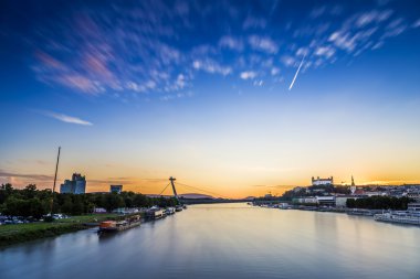 Tuna Nehri ve Bratislava şehir