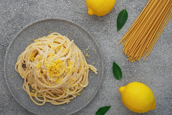 Levha LEMON PASTA ve içerik üst görünüm