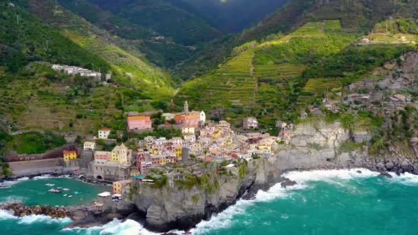 Uitzicht Vanuit Lucht Het Dorp Vernazza Beroemde Stad Cinque Terre — Stockvideo