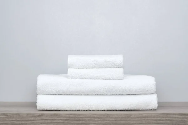 View Stack Neatly Folded White Bath Towels Wooden Shelf — Stock Photo, Image