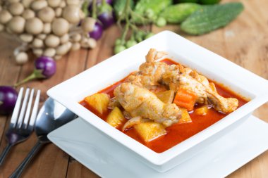 massaman tavuk köri