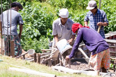  Kanchanaburi'deki/daki oteller ev inşa